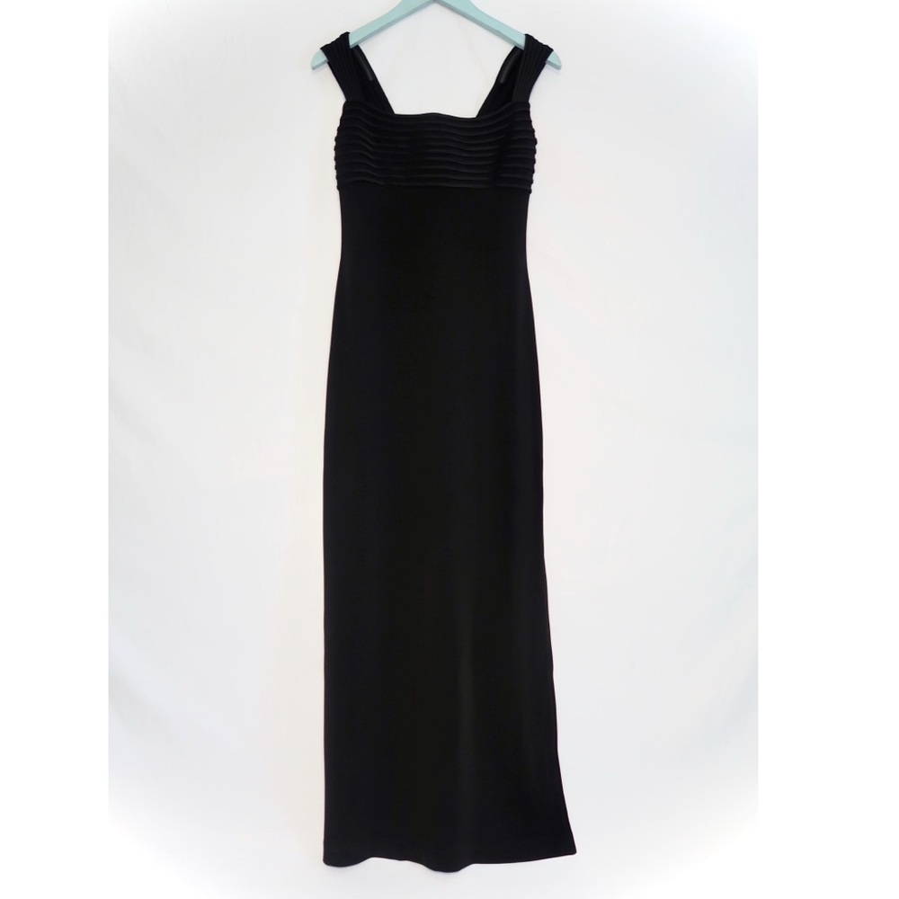 Neiman Marcus Tadashi Shoji Black Gown